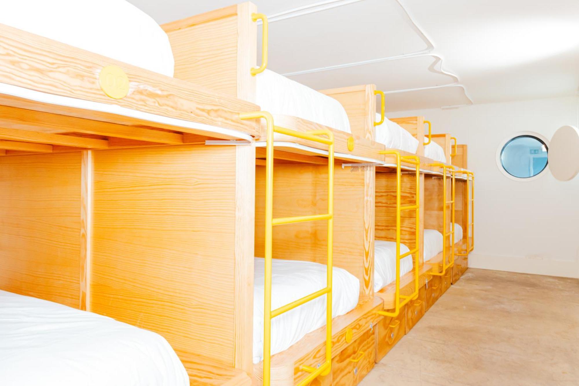Surf & Sea Suites Parede Esterno foto
